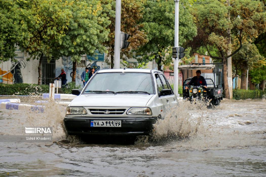پانار | پارس ساختار | آغاز بارش‌های پاییزی ۱۷ استان با هشدار احتمال سیلاب