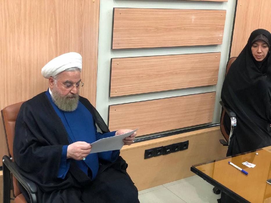 پانار | پارس ساختار | روحانی  داوطلب انتخابات مجلس خبرگان شد