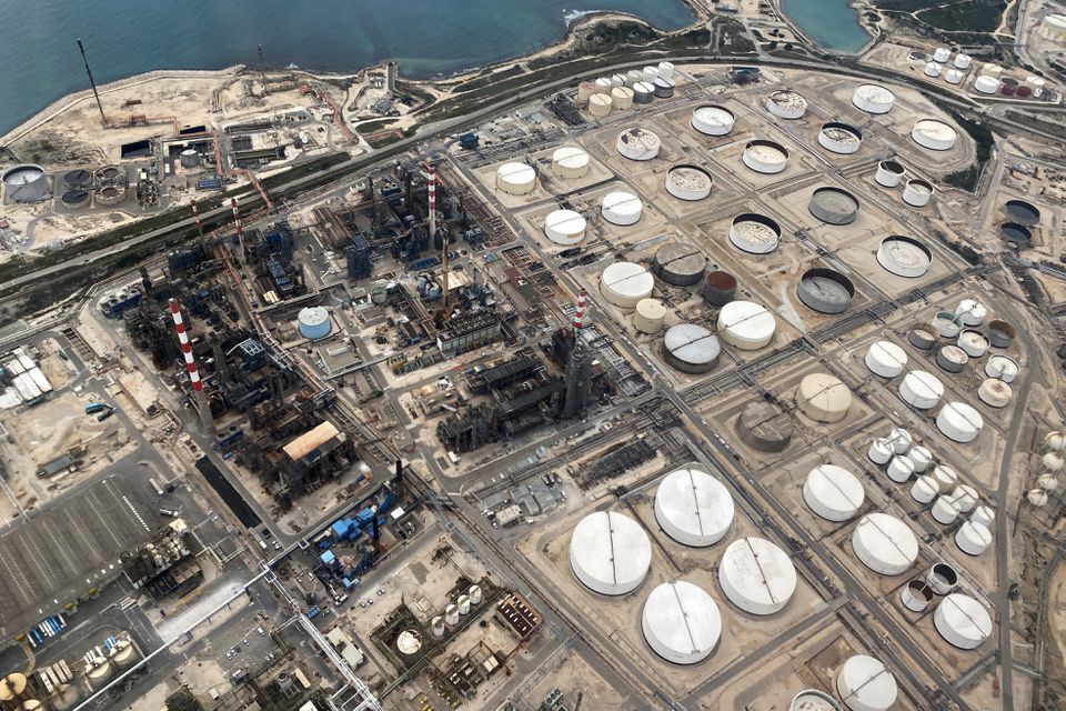 پانار | پارس ساختار | احتمال اعمال تحریم‌های جدید علیه روسیه بهای نفت را افزایش داد